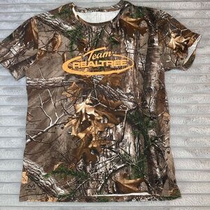 Team Realtree Men’s Camouflage T-Shirt